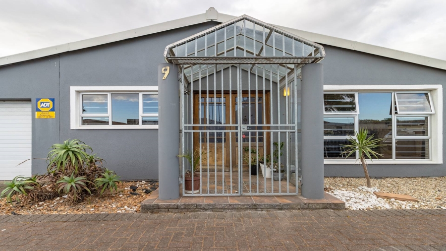 3 Bedroom Property for Sale in Belhar Western Cape